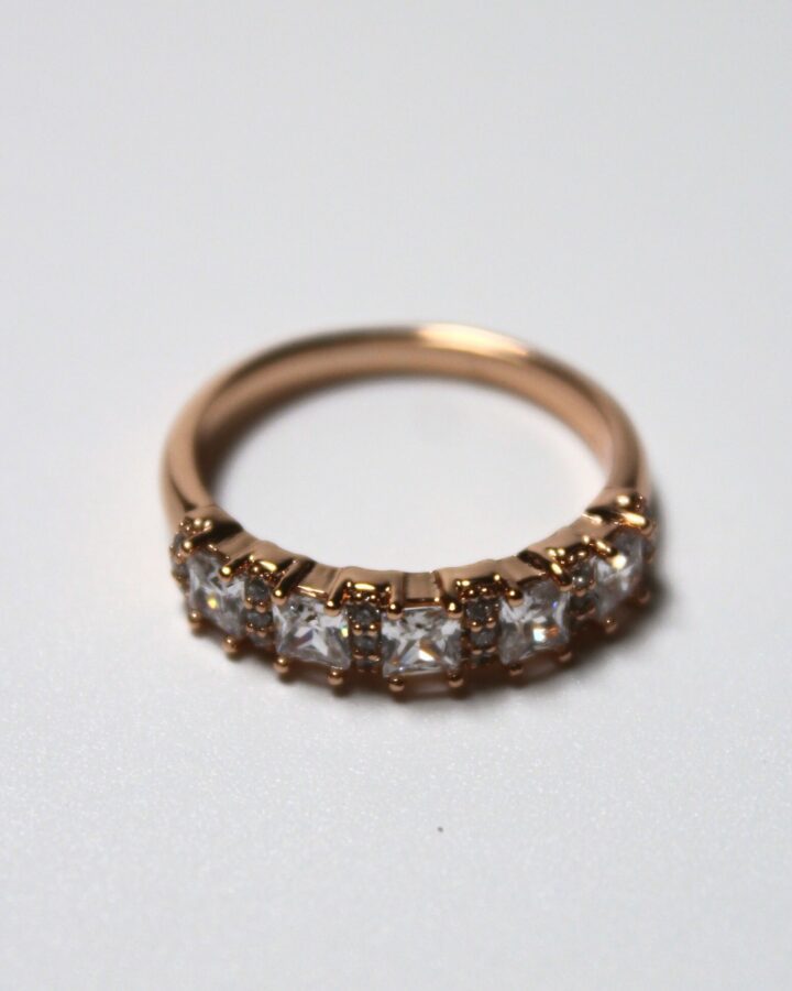 Daina Ring - Gold