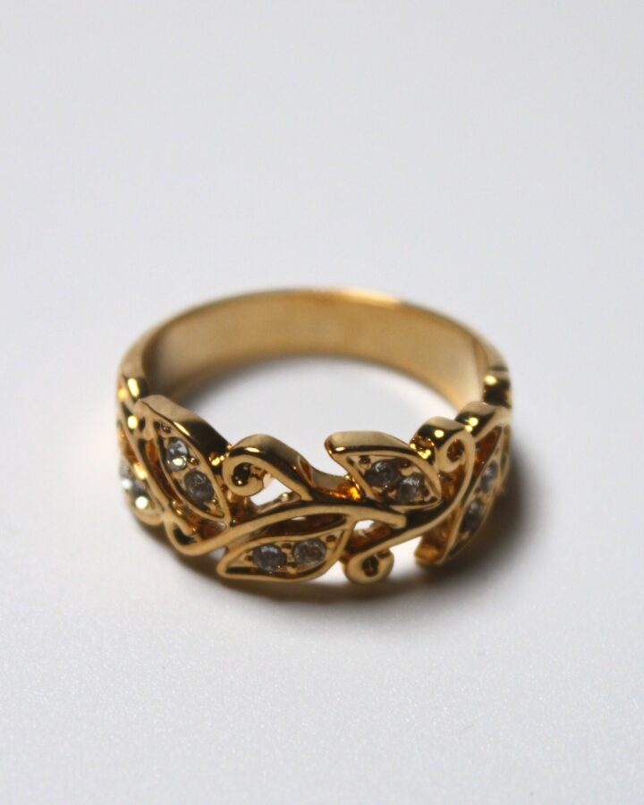 Flower Ring - Gold