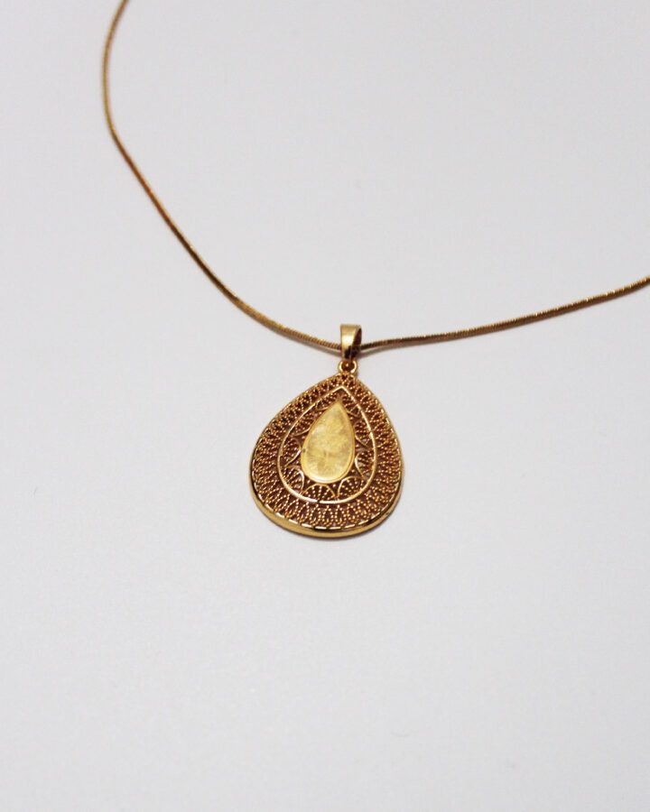 Oval Necklace - Gold