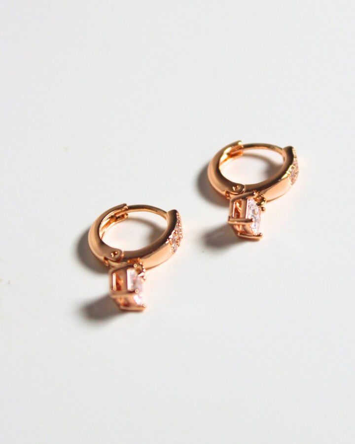 Catherine Hoop Studs - Gold