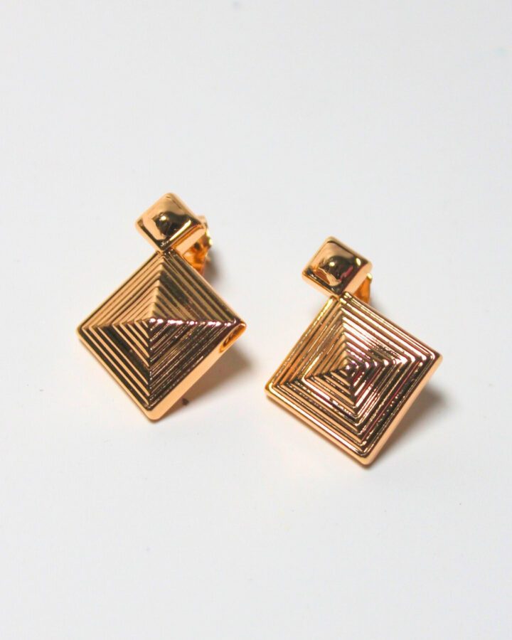 Pyramid Square Earring - Gold