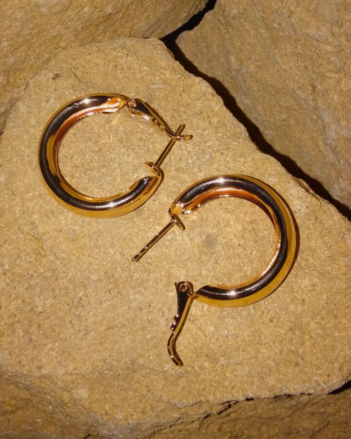 Bold Loop Earrings - Image 3