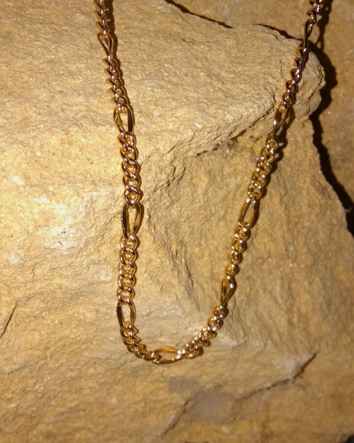 Golden Figaro Chain