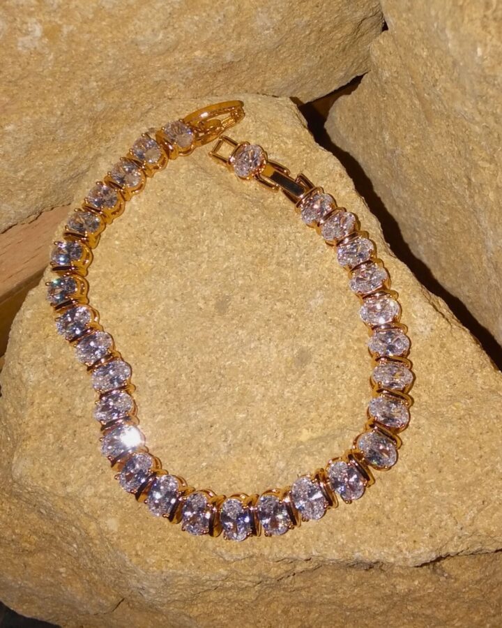 Noor Tennis Bracelet