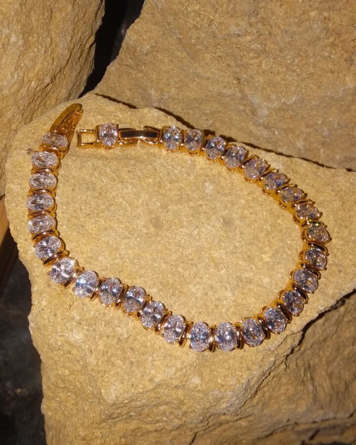 Noor Tennis Bracelet