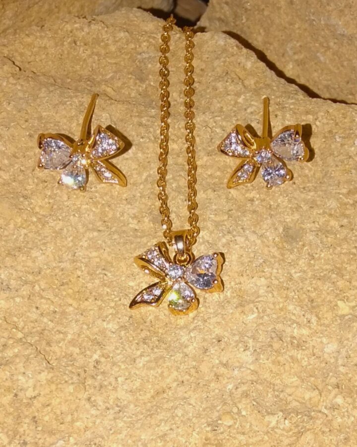 Pookie Heart Bow Necklace & Earring Set